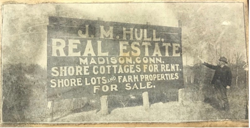 Hull Real Estate Sign